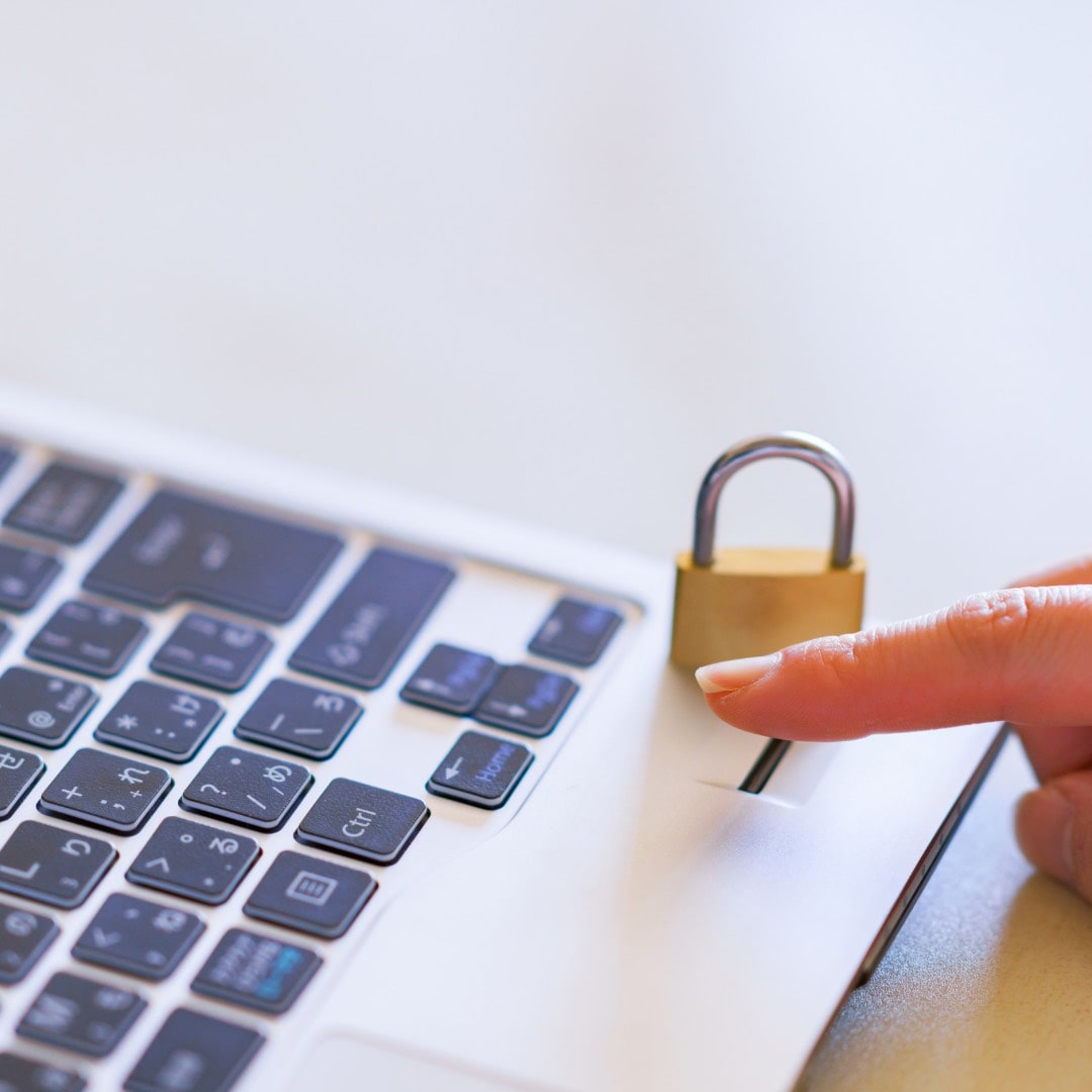 Equipe AllCert em atendimento de certificação digital em Belo Horizonte